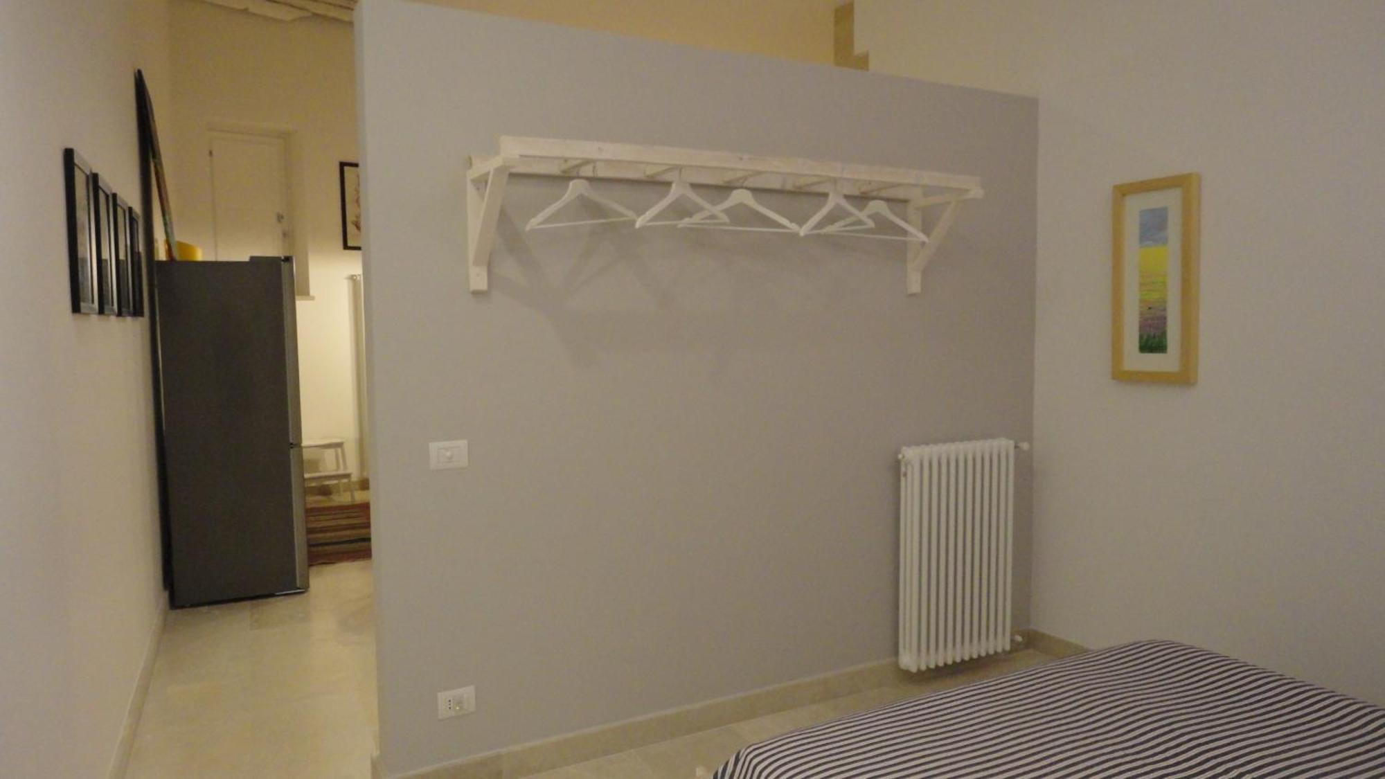 Le Stanze Di Carlo Apartment Syracuse Bagian luar foto