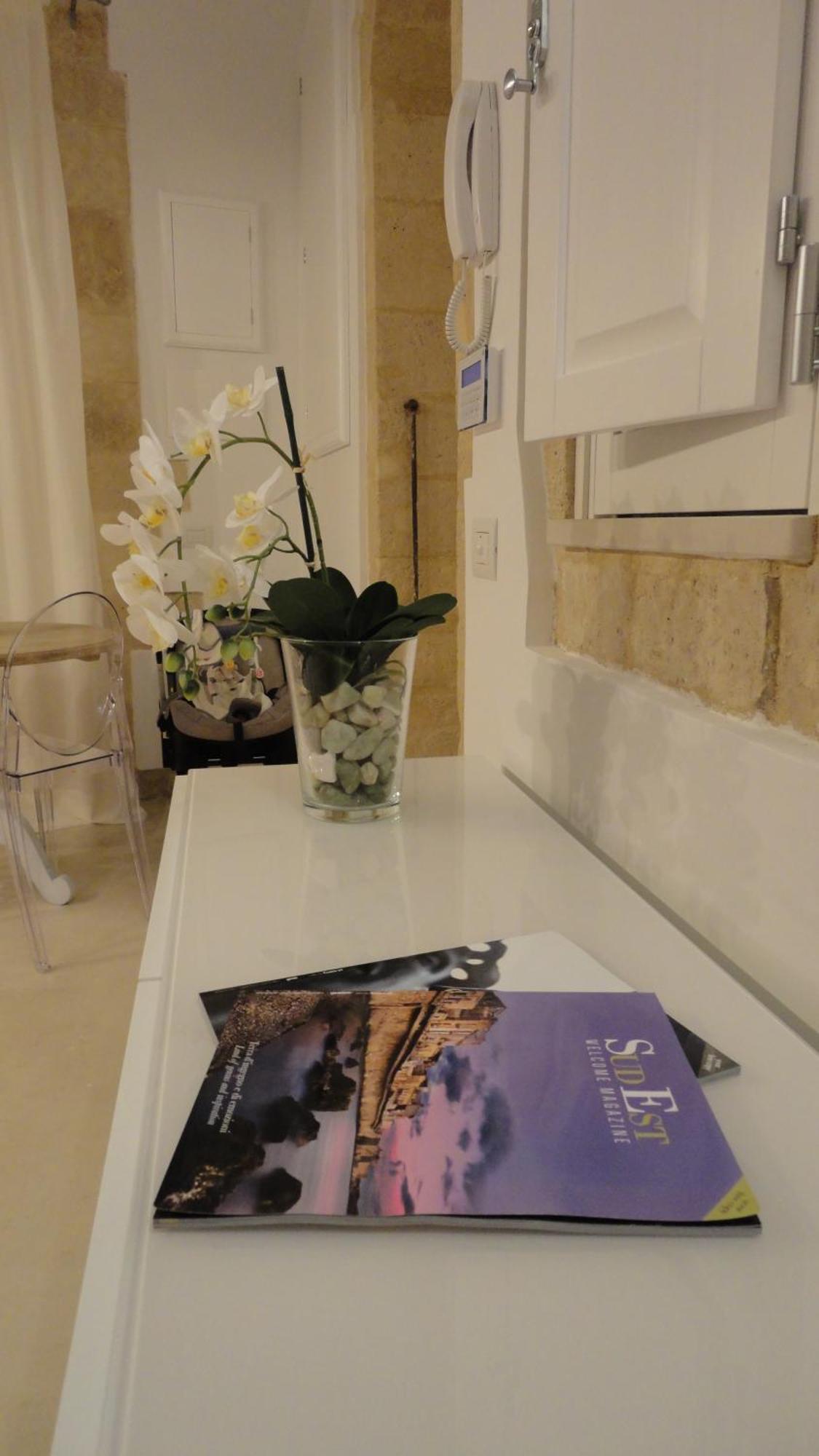Le Stanze Di Carlo Apartment Syracuse Bagian luar foto