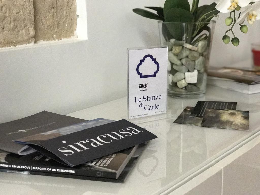 Le Stanze Di Carlo Apartment Syracuse Bagian luar foto