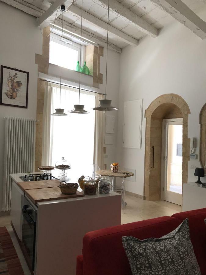 Le Stanze Di Carlo Apartment Syracuse Bagian luar foto