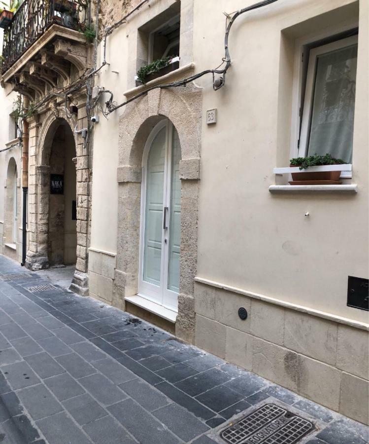 Le Stanze Di Carlo Apartment Syracuse Bagian luar foto